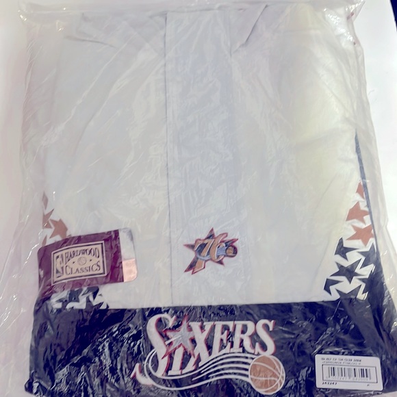 Mitchell & Ness NBA Philadelphia 76ers Half Zip Anorak Jacket - Picture 4 of 4
